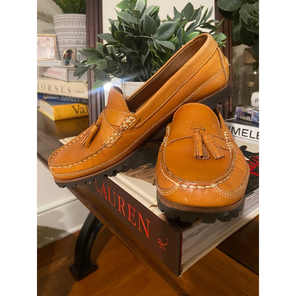 Vintage Eddie Bauer Tan Leather Tassel Lug Sole Loafers Moc Toe Shoes 7.5M